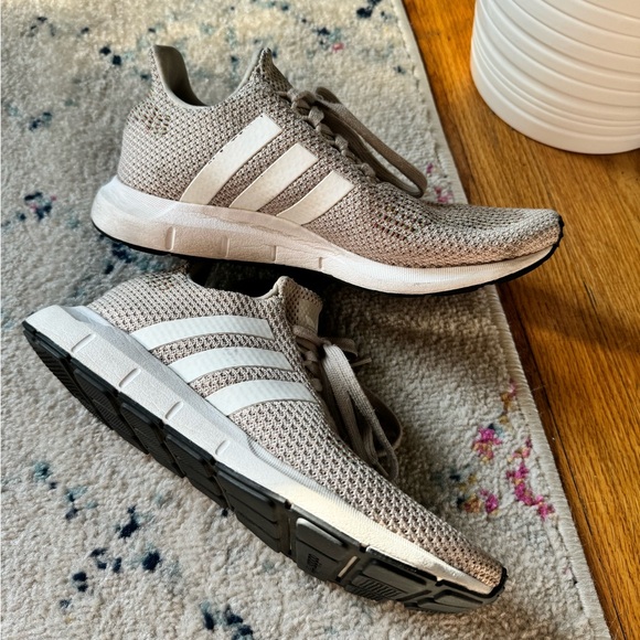 💯 Adidas Swift Run W Sneakers | Casual Beige - Picture 10 of 11